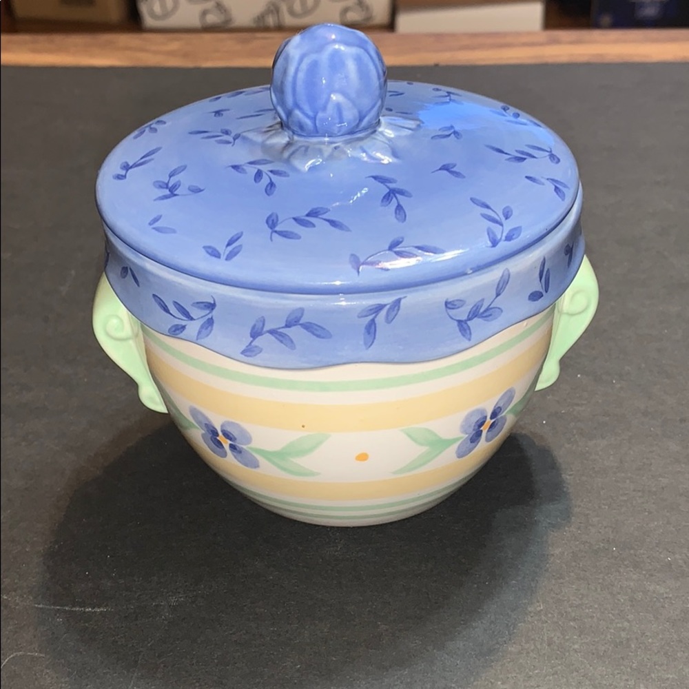 Pfaltzgraph Sugar Bowl with Lid